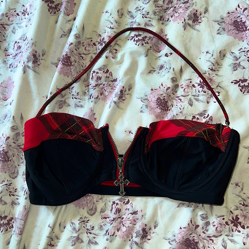 Hot Topic- Red/Black Plaid Bikini Top w/ Cross Zipper